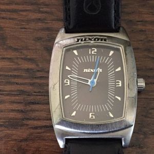 Nixon Bianca Watch with black leather strap